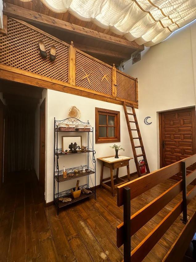 Espaciosa Y Elegante Casa Rural En Los Marines ภายนอก รูปภาพ