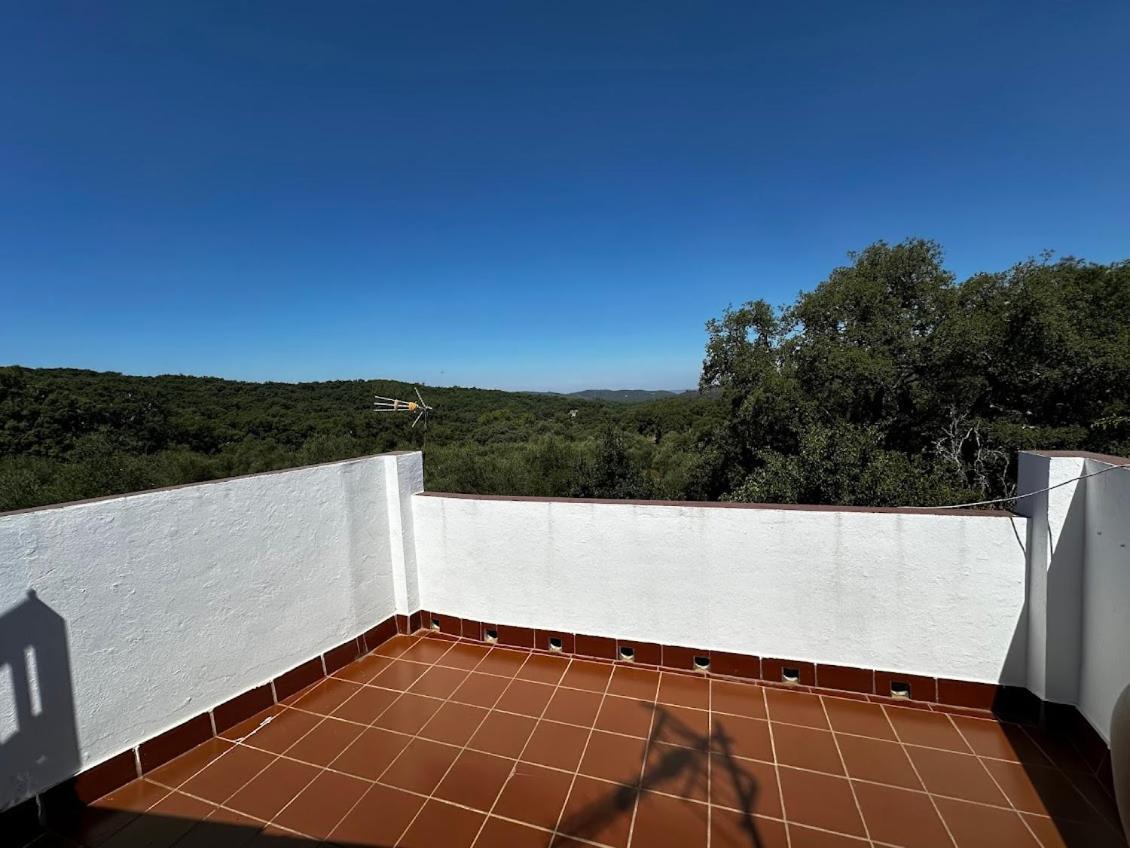 Espaciosa Y Elegante Casa Rural En Los Marines ภายนอก รูปภาพ